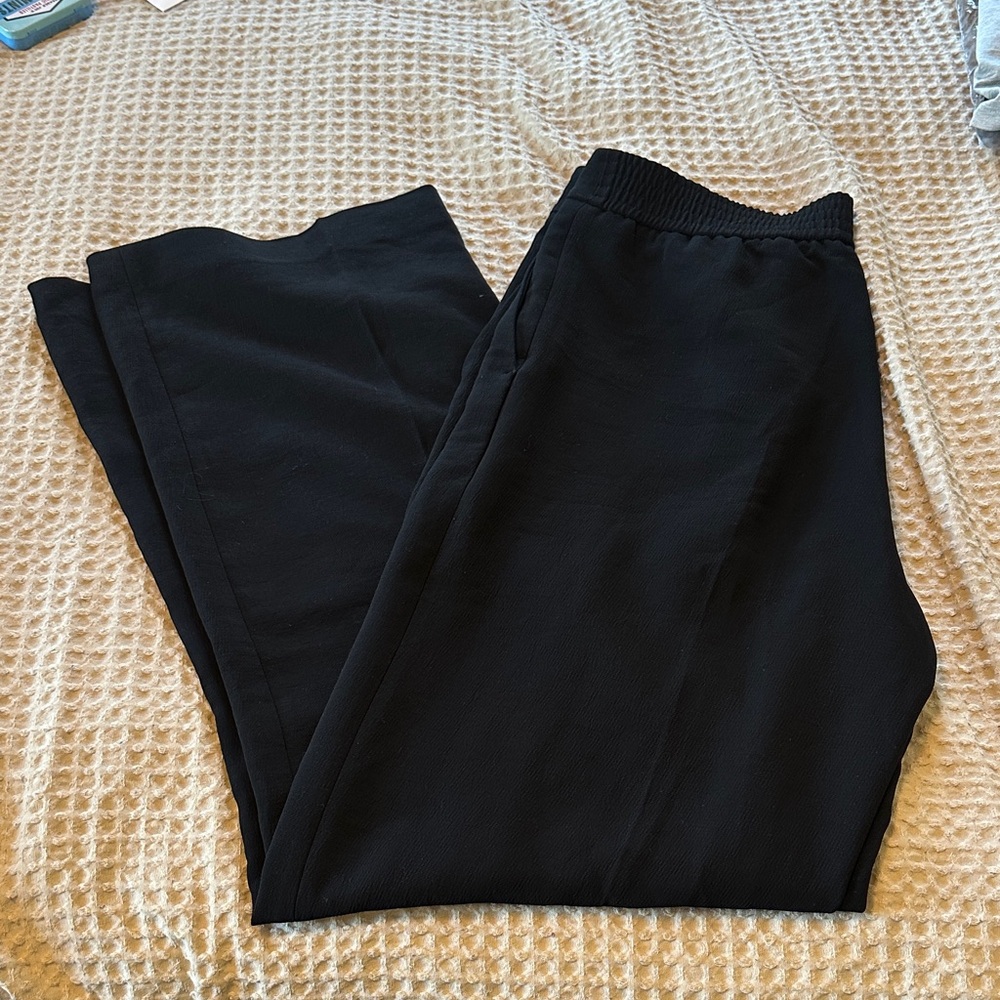Aritzia Black Women's Trousers